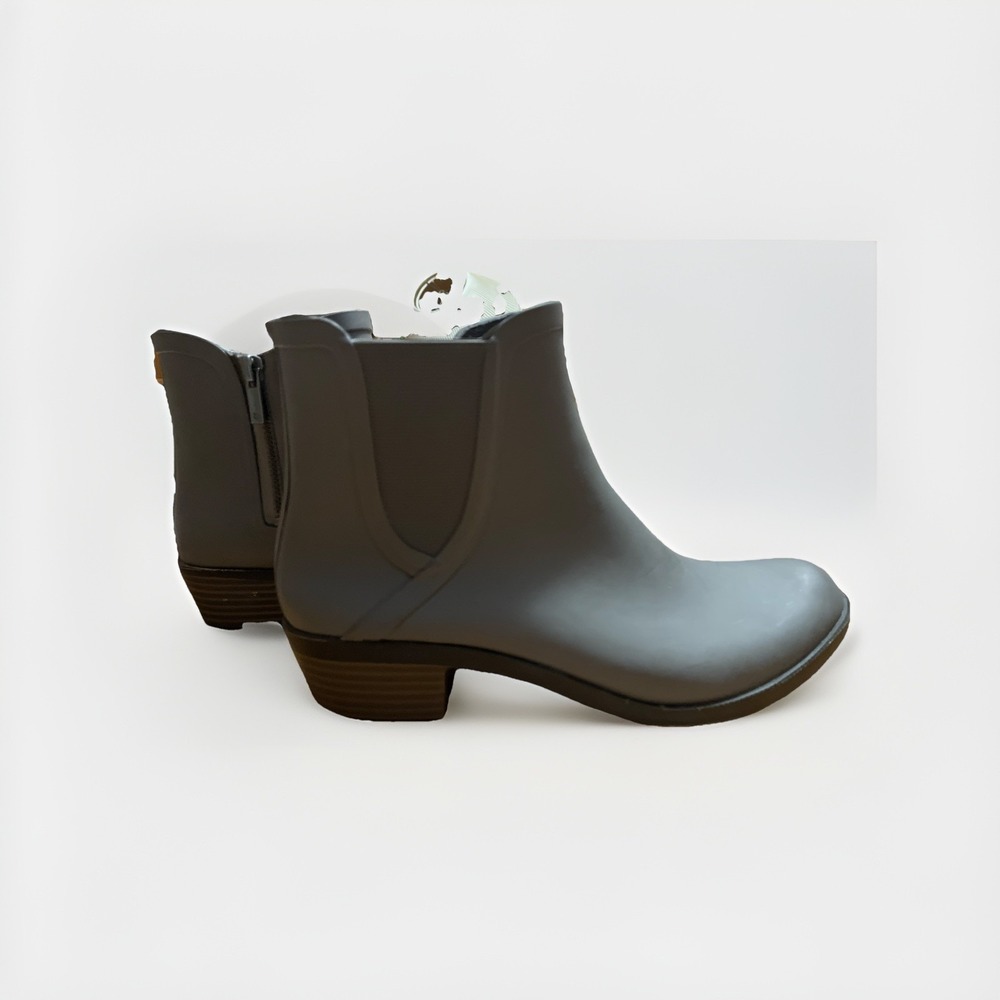 Lucky Brand Basel H20 Rain Boots Gray Pull On Zip Ankle Booties Size 8 M Heel